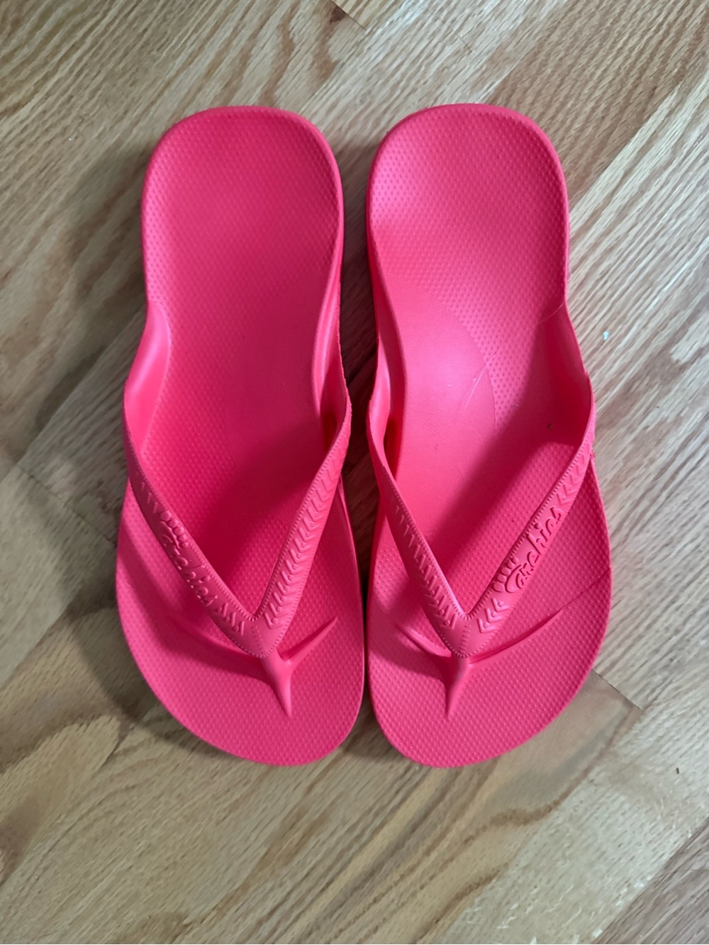 Archies flip flops red
